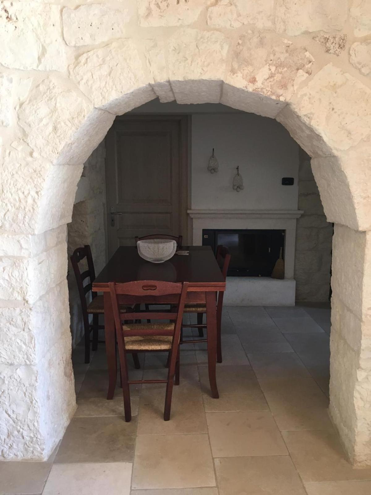 I Trulli Di Mario Villa Cisternino Rum bild