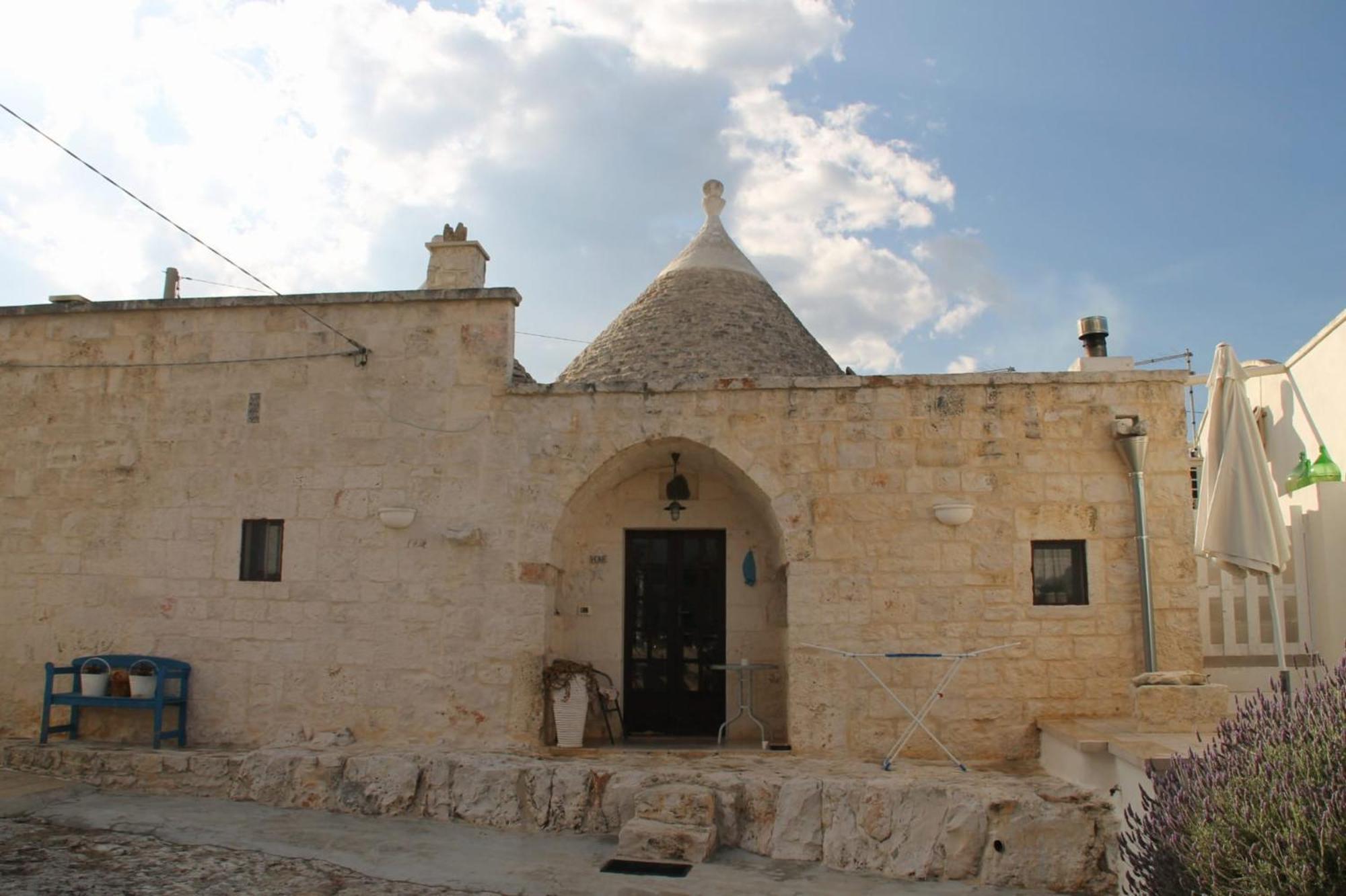I Trulli Di Mario Villa Cisternino Exteriör bild